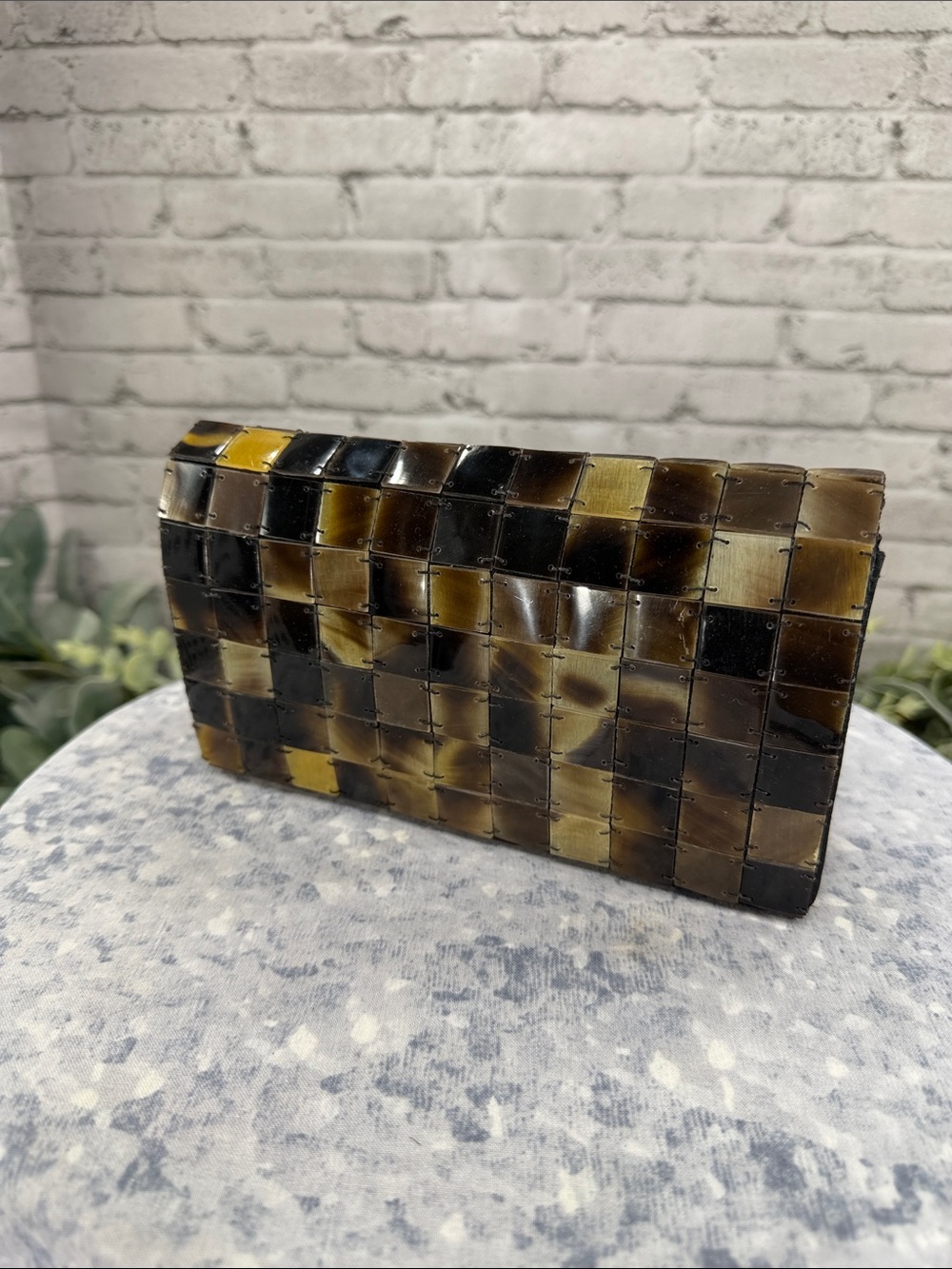 MAD BAGS - Brown Handmade “Horn & Pearl” Collection Petite Stand-Up Clutch NWOT - Picture 2 of 11